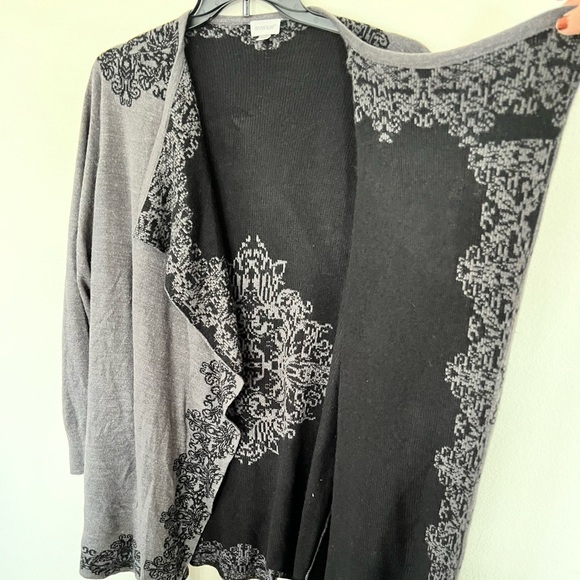Avenue Plus Size Drapey Black & Grey Cardigan Sweater - Picture 4 of 8